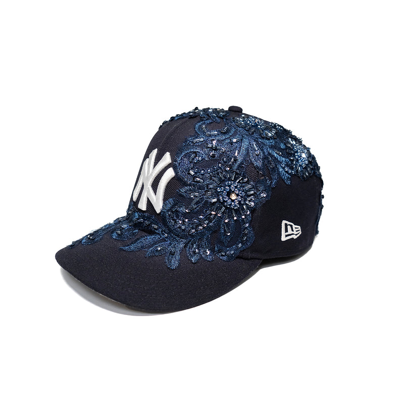 Lace Yankee Fitted