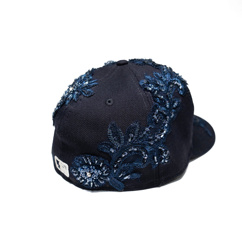 Lace Yankee Fitted